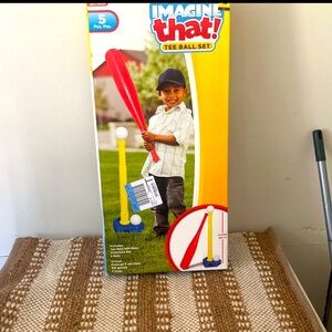 Imagine that !!!  Tee ball set